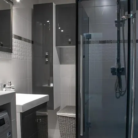 Cracow Modern Free Parking, Views, Tram Apartman *