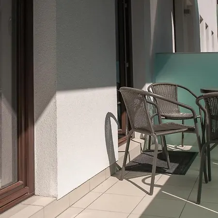 Cracow Modern Free Parking, Views, Tram